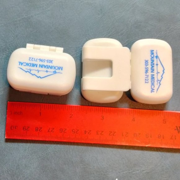 Step Counter Pedometer Mountain Medical White lot 2 - Picture 7 of 8